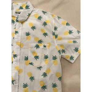 Pineapple Tipsy Elves Short‎ Sleeve Men's SZ MEDIUM